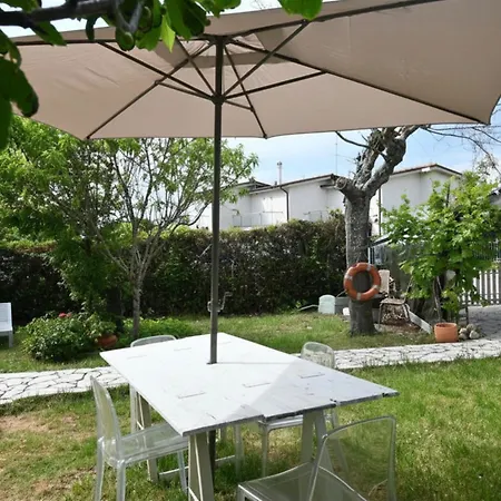 Se257 - Montemarciano, Bilocale Con Giardino E Veranda Montignano